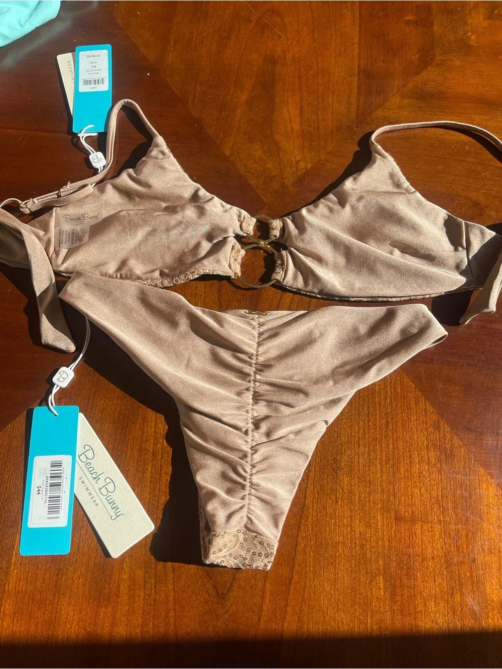 NWT beach bunny bikini XL top, M bottoms read description - Picture 8 of 10